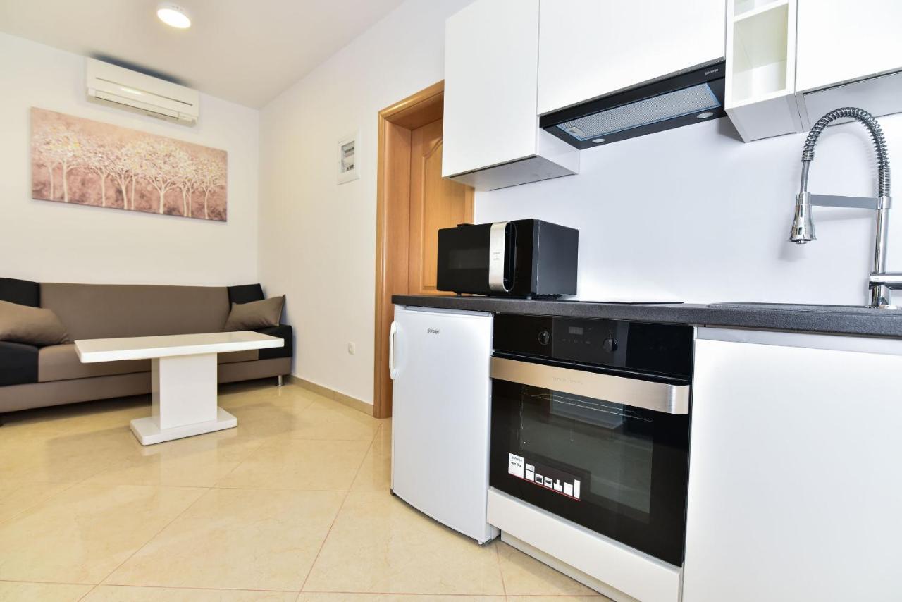 Apartment Sana 1 Вир Екстериор снимка